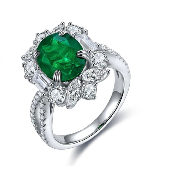 EMERALD RING