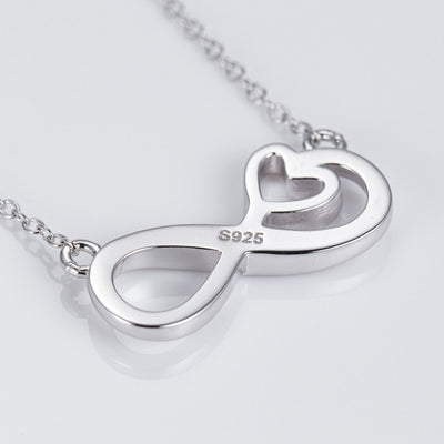 INFINITY NECKLACE MOISANNITE